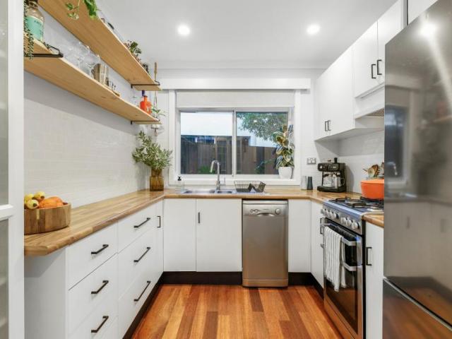 Apartment for sale in Glen Iris, Melbourne