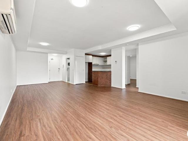 Apartment for sale in Griffith, District of Canberra Central