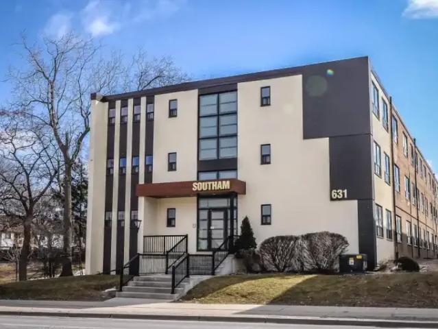 Apartment for rent in Ancaster, Ontario