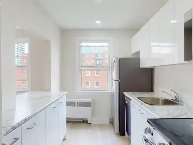 Apartment for rent in Ancaster, Ontario