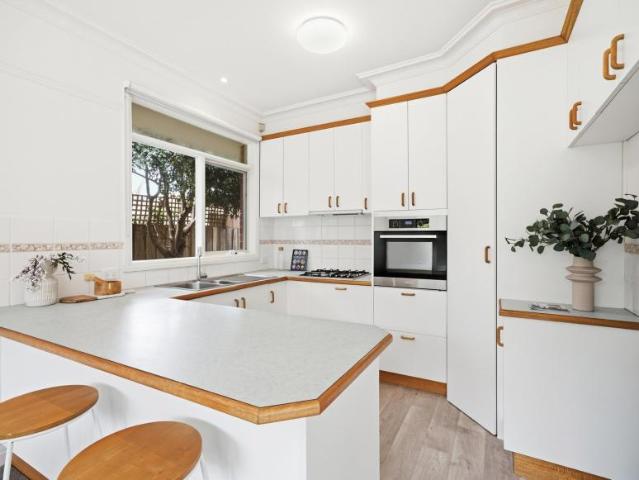 Apartment for sale in Hampton, Melbourne