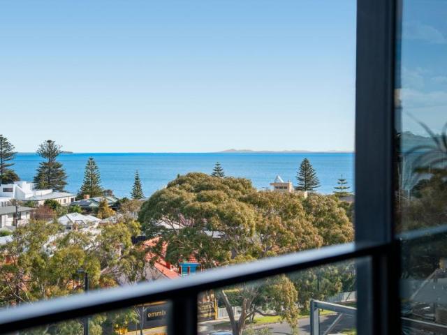 Apartment for sale in Hampton, Melbourne