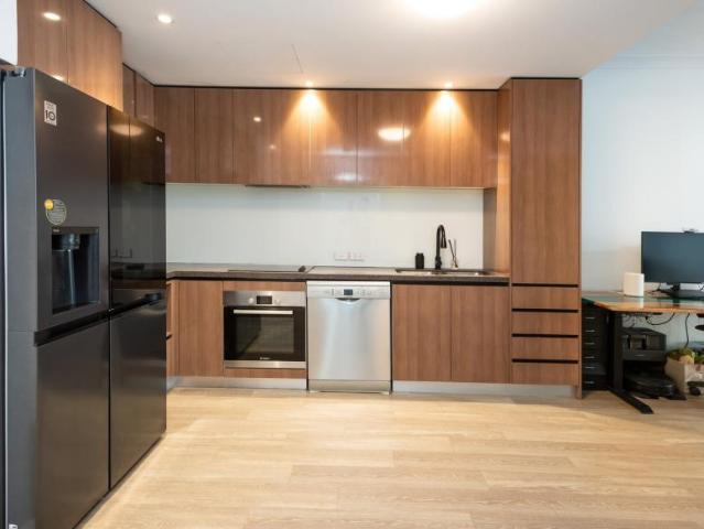 Apartment for sale in Hope Island, Gold Coast City