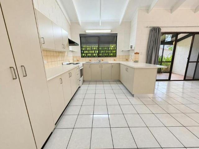 Apartment for rent in Karama, City of Darwin