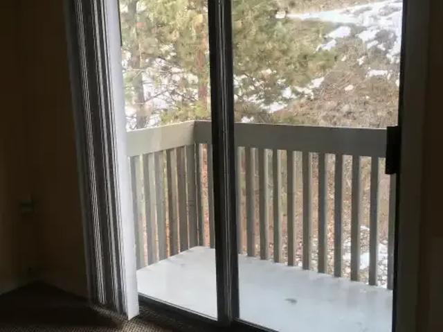 Apartment for rent in Winfield, British Columbia