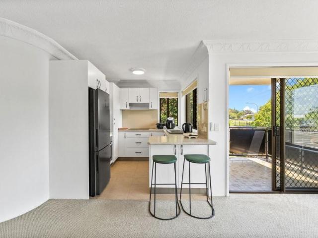 Apartment for sale in Labrador, Gold Coast City