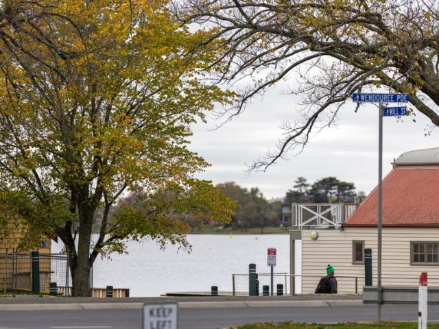 Apartment for sale in Lake Wendouree, Ballarat