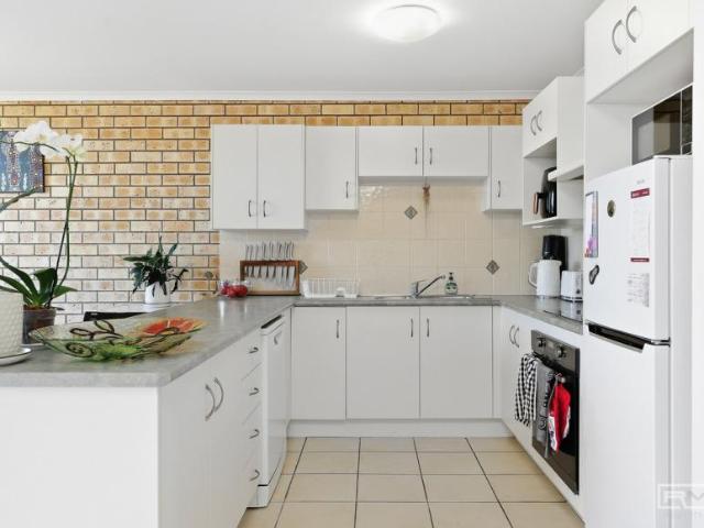 Apartment for sale in Lammermoor, Queensland