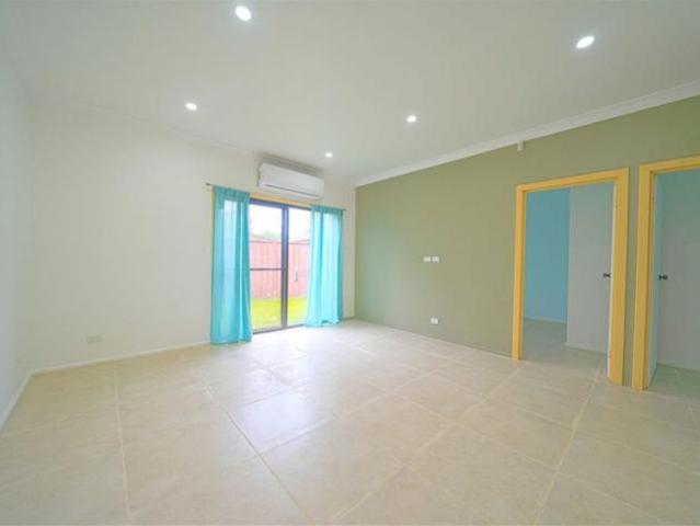Apartment for rent in Lethbridge, Victoria