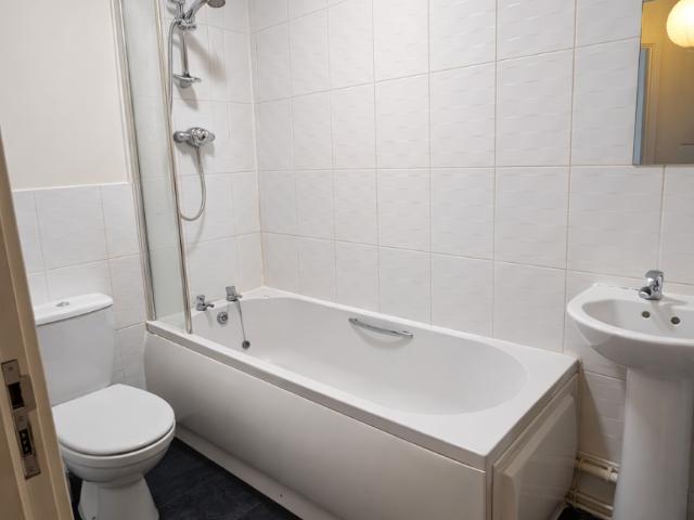 Apartment for rent in Calderstones