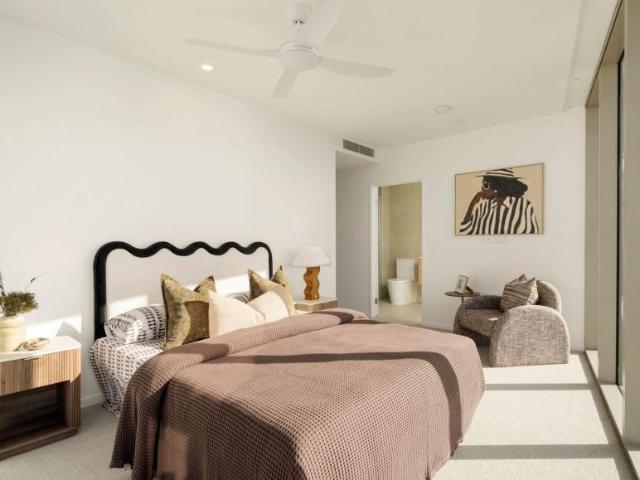 Apartment for sale in Main Beach, Gold Coast City