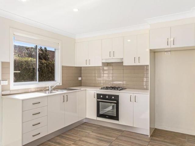 Apartment for rent in Mannering Park, New South Wales