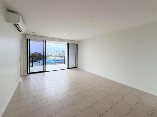 Apartment for sale in Kings Creek, Queensland