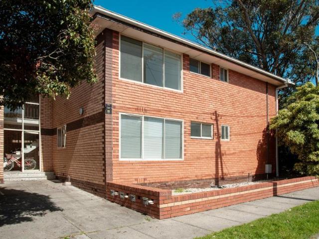 Apartment for rent in McKinnon, Melbourne