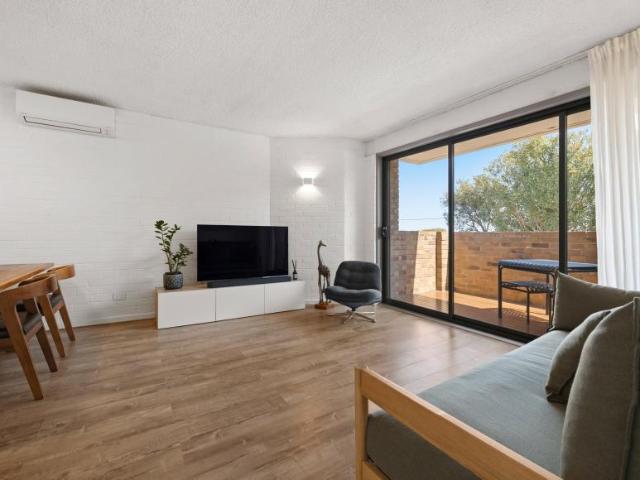 Apartment for sale in Mentone, Melbourne