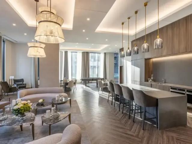 Apartment for rent in Mont-royal, Quebec