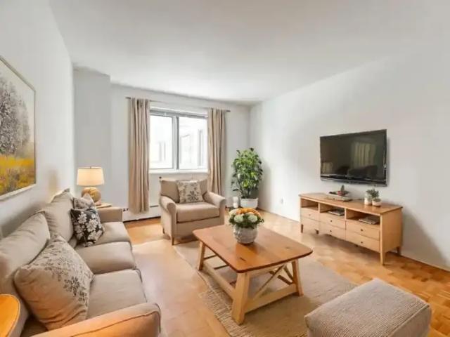 Apartment for rent in St. Leonard's, Quebec