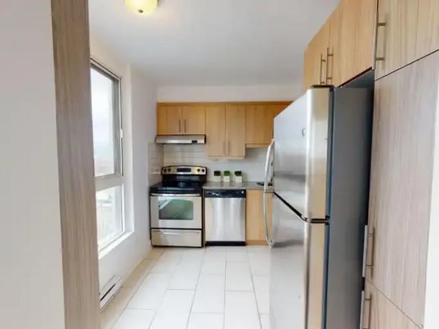 Apartment for rent in St. Leonard's, Quebec