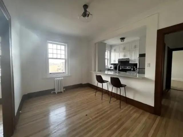 Apartment for rent in Westmount, Quebec