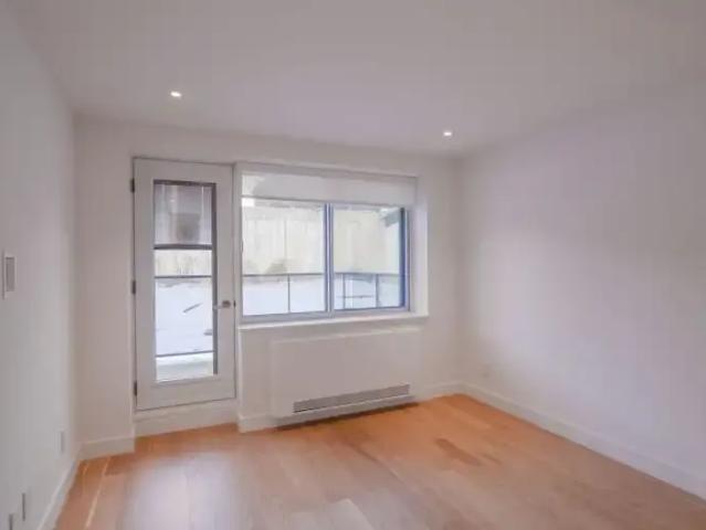 Apartment for rent in St. Leonard's, Quebec