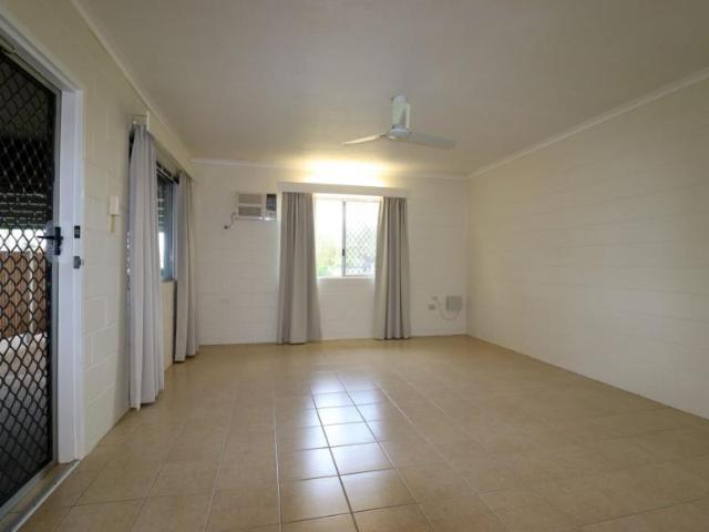 Apartment for rent in Mount Louisa, Townsville