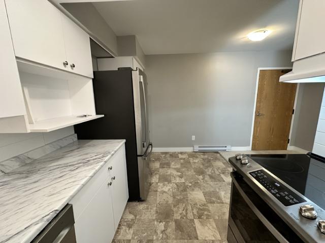 Apartment for rent in Deep Cove, Metro Vancouver Regional District
