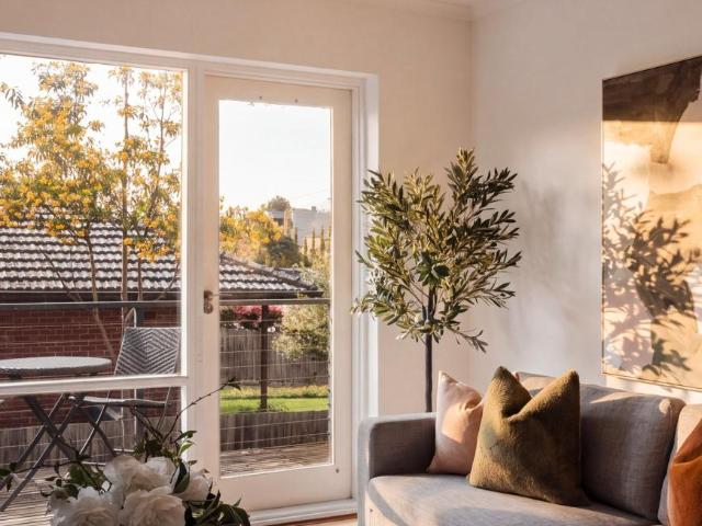 Apartment for sale in Oakleigh, Melbourne