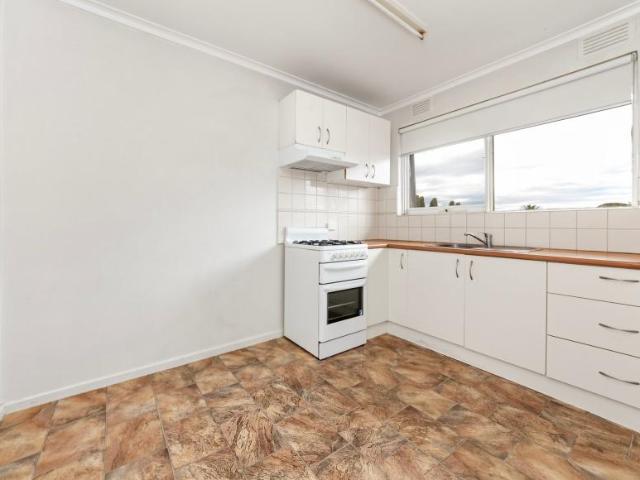 Apartment for rent in Ormond, Melbourne