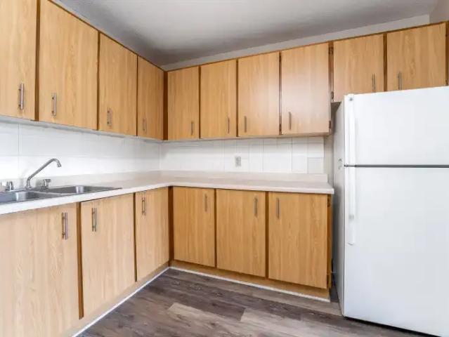 Apartment for rent in Mulhurst Bay, Ontario