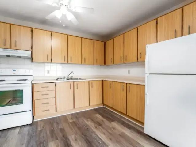 Apartment for rent in Mulhurst Bay, Ontario