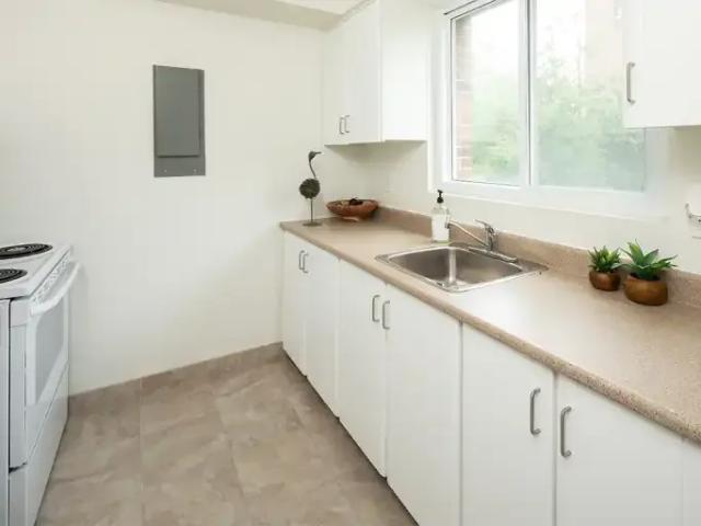 Apartment for rent in Mulhurst Bay, Ontario