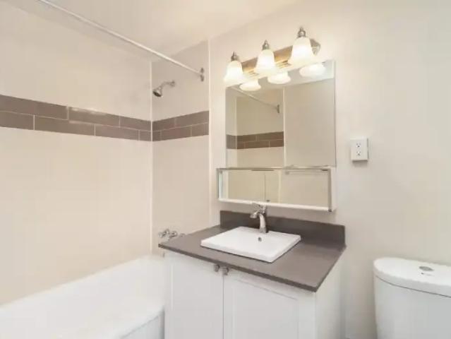 Apartment for rent in Mulhurst Bay, Ontario