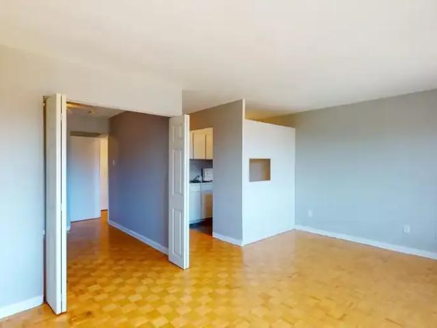 Apartment for rent in Mulhurst Bay, Ontario