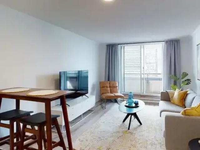 Apartment for rent in Mulhurst Bay, Ontario