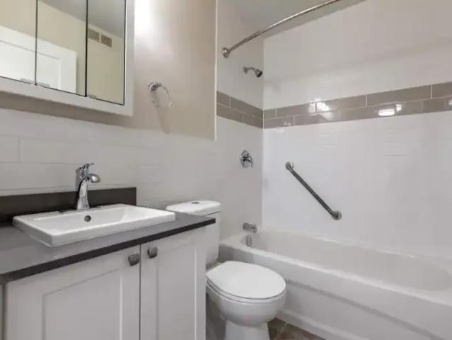 Apartment for rent in Mulhurst Bay, Ontario