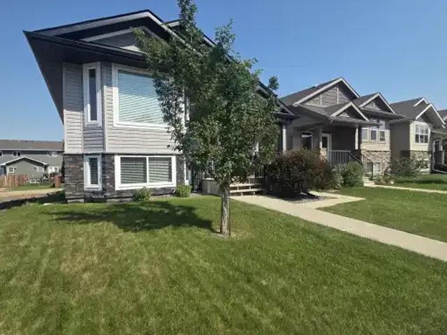 Apartment for rent in Penhold, Alberta