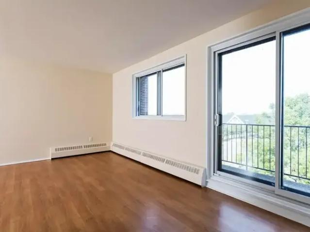 Apartment for rent in St. Leonard's, Quebec