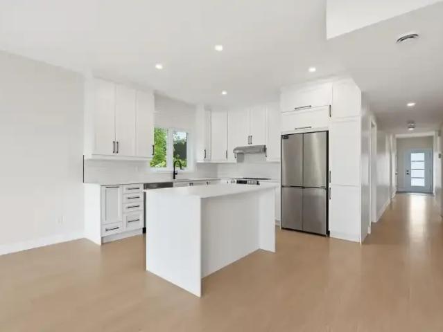 Apartment for rent in Alfred And Plantagenet, Ontario