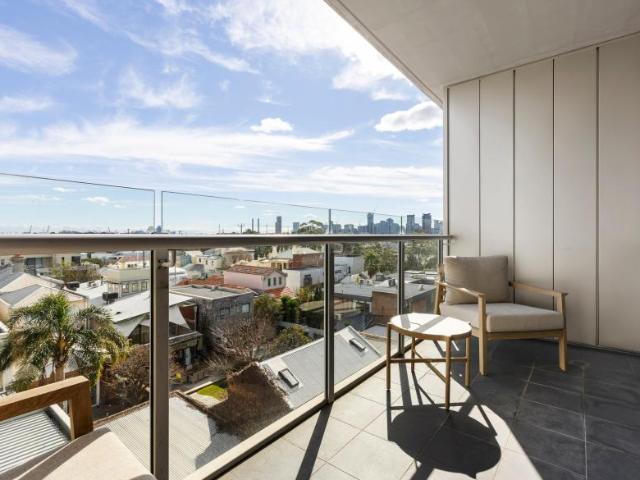 Apartment for sale in Port Melbourne, Melbourne