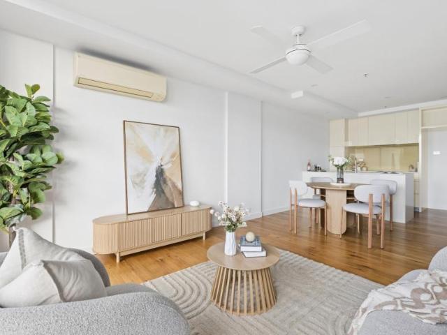 Apartment for sale in Port Melbourne, Melbourne