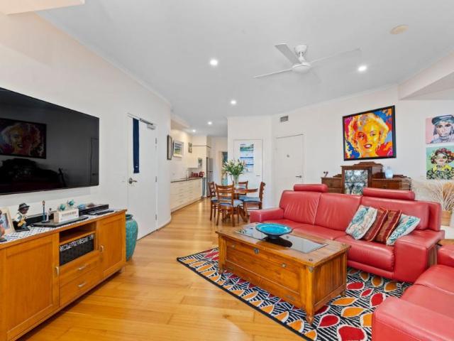 Apartment for sale in Toombul, Queensland
