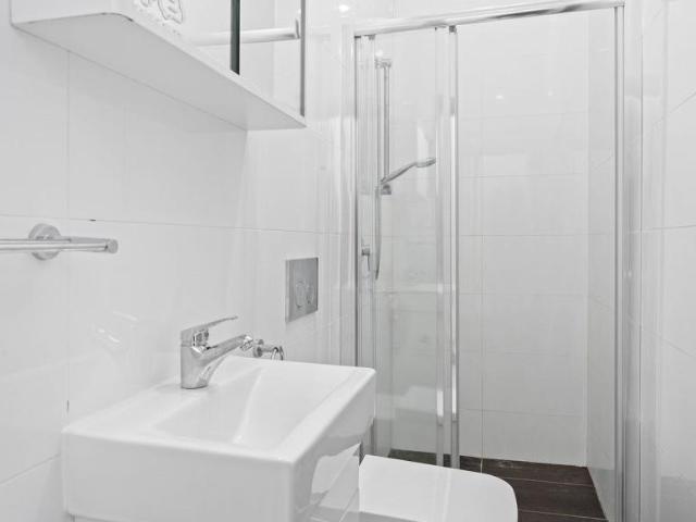 Apartment for rent in Roselands, Canterbury-Bankstown Council