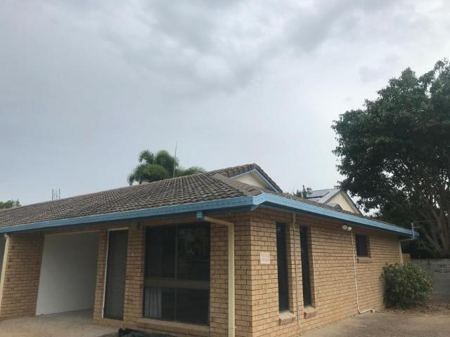 Apartment for rent in Rosslea, Queensland