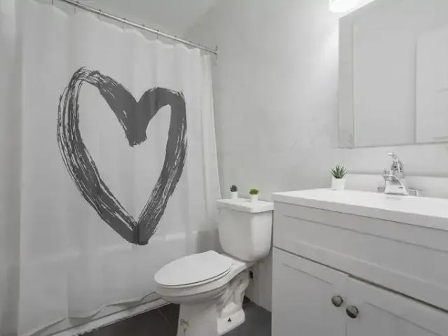 Apartment for rent in St. Leonard's, Quebec