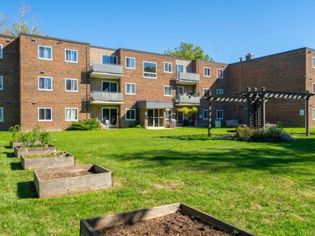 Apartment for rent in Brights Grove, Ontario