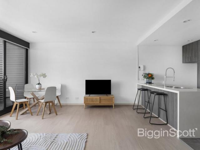 Apartment for sale in Springvale, Melbourne