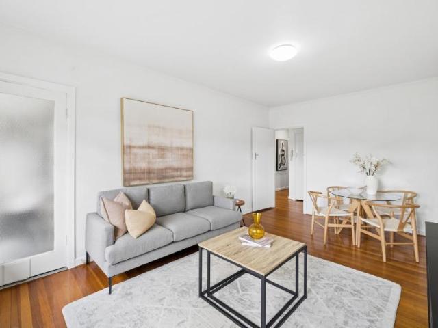 Apartment for sale in St Kilda East, Melbourne