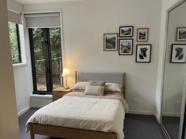 Apartment for rent in St Kilda East, Melbourne