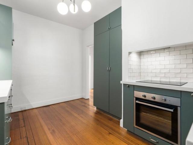 Apartment for rent in St Kilda East, Melbourne