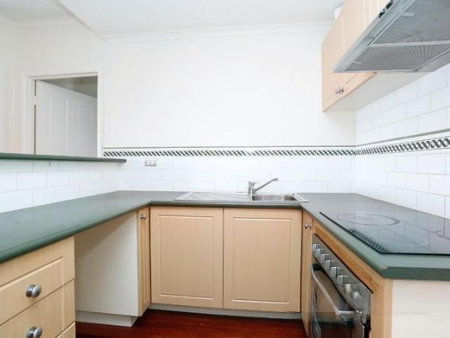 Apartment for rent in St Kilda, Melbourne